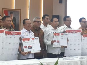 Timses Jokowi-Prabowo Tanda Tangan Hasil Validasi Surat Suara