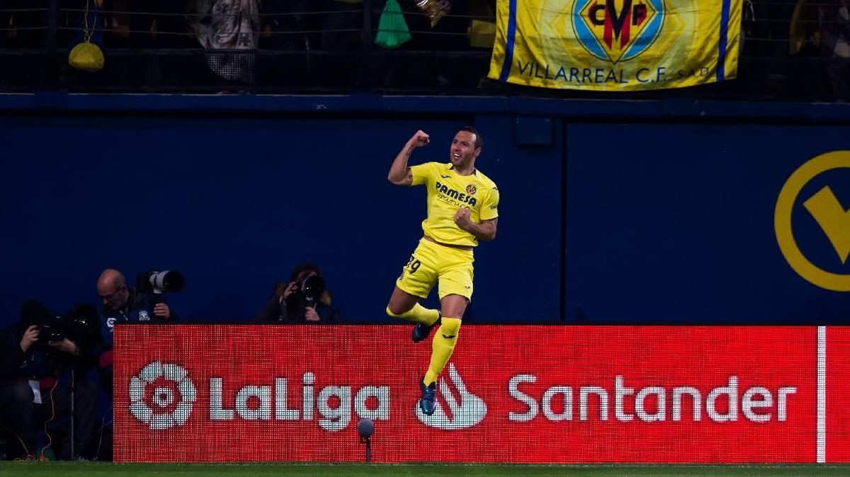 Santi Cazorla mencetak dua gol saat Villarreal mengimbangi Real Madrid 2-2 (Foto: Alex Caparros/Getty Images)