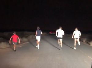 Liburan ke Dubai, Cristiano Ronaldo Lari di Gurun Pasir Malam Hari