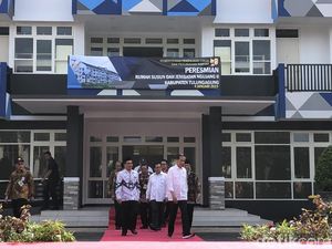 Jokowi Resmikan 3 Rusun dan 1 Jembatan di Tulungagung