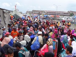 Pelayaran Tujuan Pulau Kangean Dibuka Lagi, Penumpang Berebut Naik