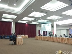 Imam Istiqlal Tanya Calon Hakim Agung soal Pernikahan Pemeluk Ahmadiyah