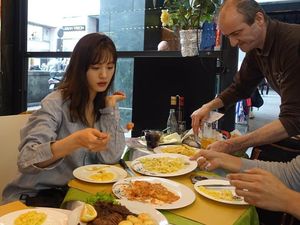 Im Jin-ah, Artis Korea Cantik yang Jago Bikin Kimchi Im Jin-ah, Artis Korea Cantik yang Jago Bikin Kimchi