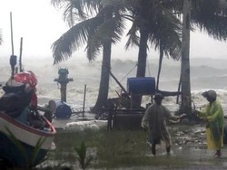 Badai Pabuk yang Melanda Thailand Terburuk dalam Puluhan Tahun