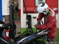 Harga Minyak Dunia Anjlok, Kapan Harga BBM Turun?