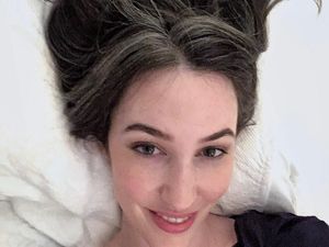 6 Faktor Penyebab Rambut Beruban di Usia Muda