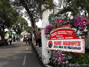 Karangan Bunga Jokowi Hingga Megawati Hiasi Dhaup Ageng Pakualaman