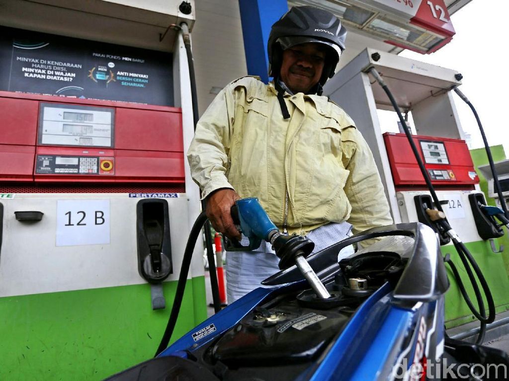 Harga Minyak Landai Pertamax Cs Bisa Turun Lagi? ESDM: Dievaluasi Harga Minyak Landai Pertamax Cs Bisa Turun Lagi? ESDM: Dievaluasi