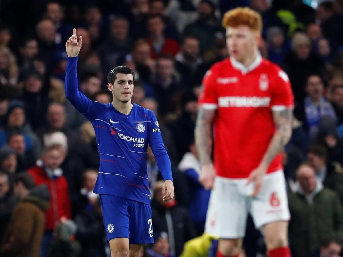 Alvaro Morata mencetak dua gol Chelsea untuk mengalahkan Nottingham Forest. Foto: Eddie Keogh/ Reuters