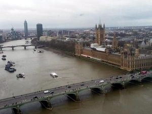 Pemandangan Cantik dari Matanya Kota London