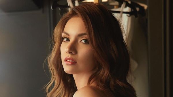 Foto: Cantiknya Dokter Gigi yang Bikin Pria Jadi Ingin Sakit Gigi