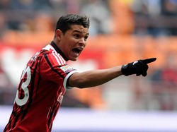 Thiago Silva tercatat sebagai pemain Milan pada 2009-2012. Jadi salah satu tembok tangguh di lini belakang, Thiago Silva membawa Milan memenangi scudetto pada 2010/2011. Foto: Claudio Villa/Getty Images