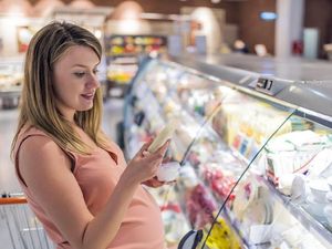 5 Hal yang Harus Diperhatikan Saat Ibu Hamil Konsumsi Keju