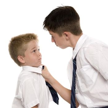 Tips agar Anak Tak Jadi Sosok Pendendam