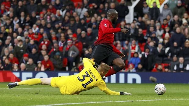 Romelu Lukaku kemungkinan jadi bagian kesepakatan Mario Mandzukic.