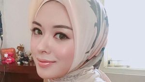 Adu Gaya Hijabers Cantik dari Korea, Ayana Moon dan Kim Miso