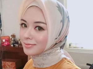 Adu Gaya Hijabers Cantik dari Korea, Ayana Moon dan Kim Miso