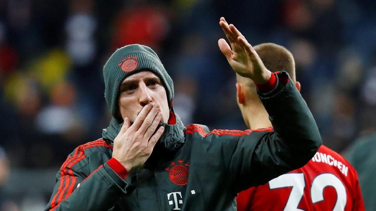 Franck Ribery didenda besar oleh Bayern Munich usai mengumpat di sosial media (REUTERS/Kai Pfaffenbach)