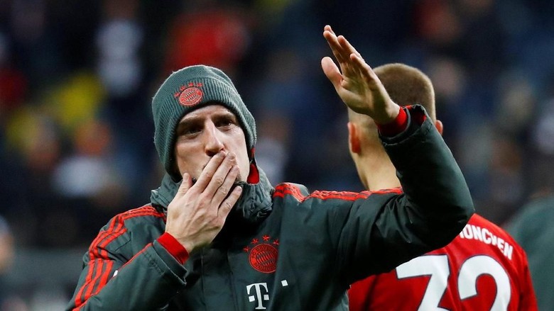 Mengumpat di Twitter, Ribery Didenda Besar oleh Bayern Mengumpat di Twitter, Ribery Didenda Besar oleh Bayern