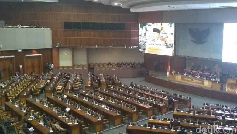 310 Anggota dewan perwakilan rakyat Absen di Paripurna Awal Tahun