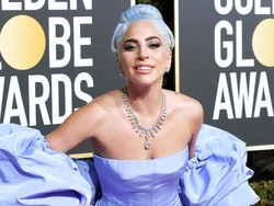 Sambil Menangis, Lady Gaga Terima Piala Golden Globe 2019