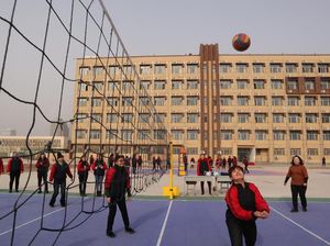 Buku John Bolton Sebut Trump Dukung Xi Jinping Soal Kamp Penahanan Uighur Buku John Bolton Sebut Trump Dukung Xi Jinping Soal Kamp Penahanan Uighur