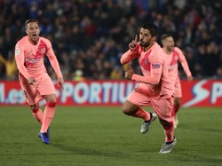 Barca Nyaman di Puncak Klasemen, Suarez: La Liga Masih Panjang