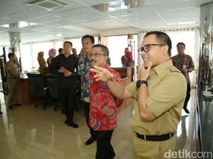 Kunker ke Banyuwangi, Wawali Batu Belajar Inovasi Pelayanan Publik Kunker ke Banyuwangi, Wawali Batu Belajar Inovasi Pelayanan Publik