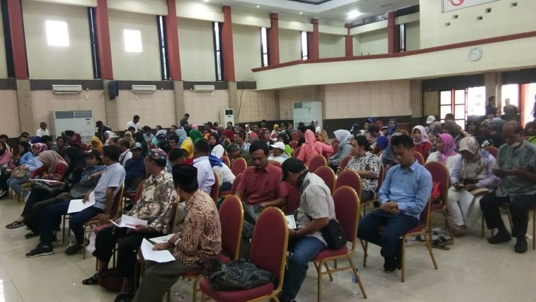 Relawan Jokowi Galang Program Ketuk Sejuta Pintu Hati Relawan Jokowi Galang Program Ketuk Sejuta Pintu Hati