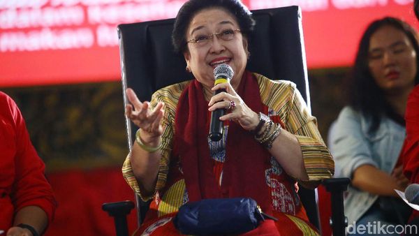 Momen Megawati Dialog dengan Anak Muda
