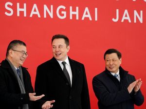 Terbang 250 Kali Setahun, Elon Musk Dituding Boros