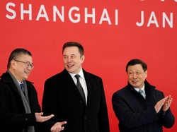 Terbang 250 Kali Setahun, Elon Musk Dituding Boros