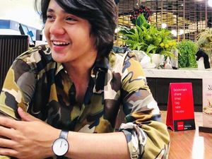 Arbani Yasiz, Pemain Sinetron Ganteng yang Hobi Makan Bareng Keluarga