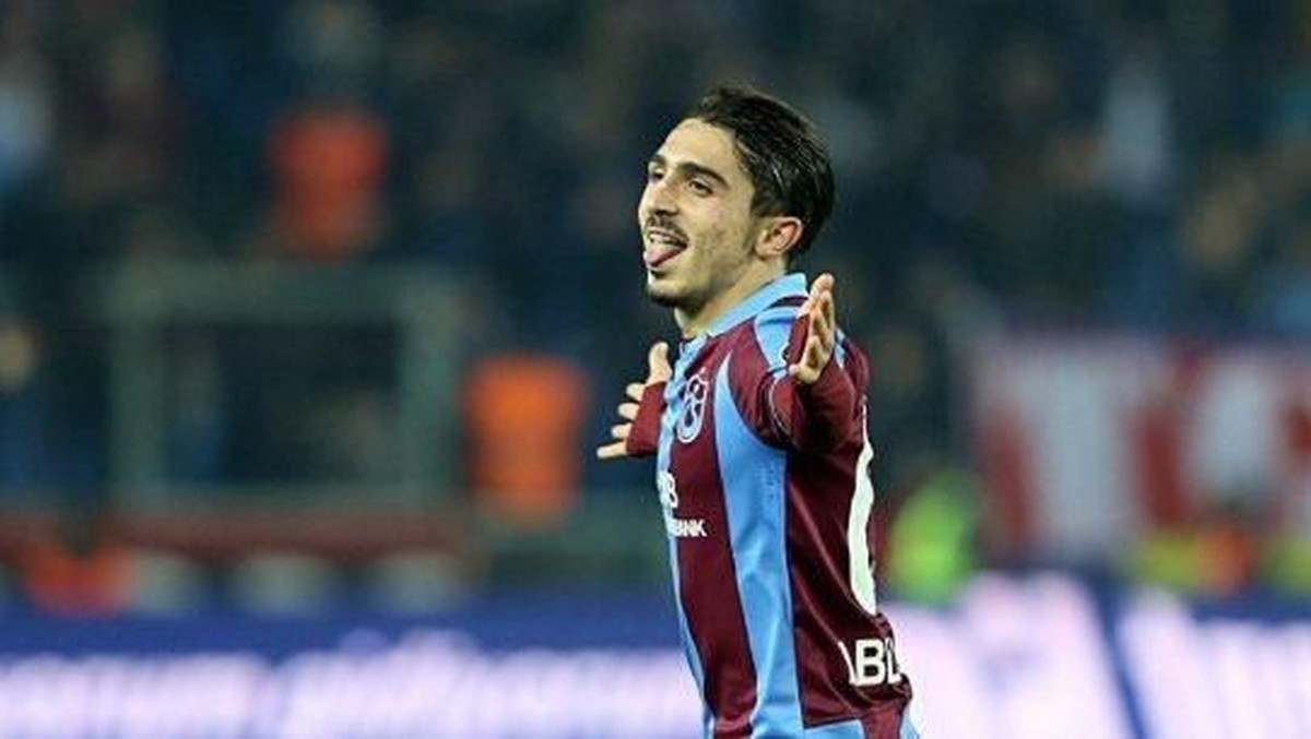 Abdulkadir Omur, pemain Trabzonspor yang tengah diincar Liverpool dan City (Twitter)