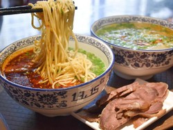 Tunjukkan Bon Palsu, Pria Ini Makan Gratis Puluhan Mangkuk Mie Setiap Bulan