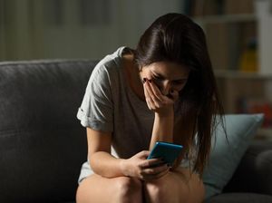 Ngibul Parah! Minta Foto Telanjang, Modusnya untuk Penelitian Kedokteran Ngibul Parah! Minta Foto Telanjang, Modusnya untuk Penelitian Kedokteran