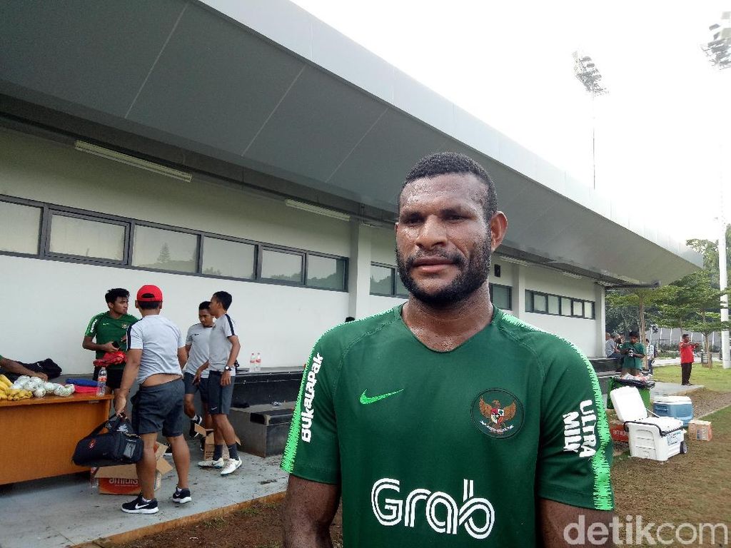 Demi Tempat di Skuat Inti Timnas, Marinus Janji Kontrol Emosi Demi Tempat di Skuat Inti Timnas, Marinus Janji Kontrol Emosi