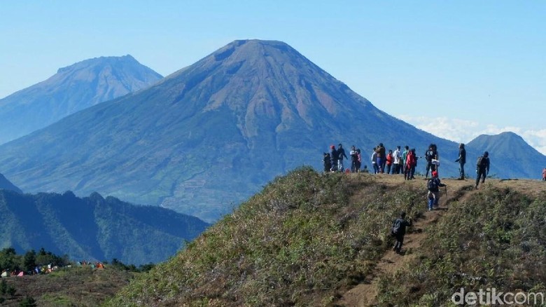 Pendakian Gunung Prau di Jateng Ditutup 3 Bulan, Ini Alasannya