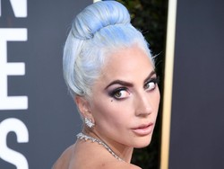 Kejutan Manis Bradly Cooper untuk Lady Gaga