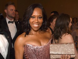 Regina King Sabet Piala Best Supporting Actress di Golden Globe 2019
