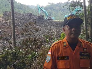 Tertimbun Longsor Sampah di Serang, Jasad Jemah-Ida Belum Ditemukan