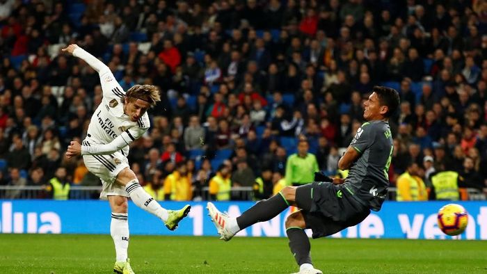 Luka Modric mengakui Real Madrid kesulitan menjebol gawang Real Sociedad (REUTERS/Juan Medina) Luka Modric mengakui Real Madrid kesulitan menjebol gawang Real Sociedad (REUTERS/Juan Medina)