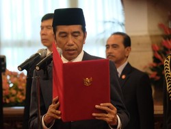 Jokowi Lantik Kepala BNPB Besok