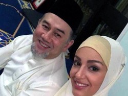 Raja Malaysia & Model Rusia Dikabarkan Cerai, Padahal Baru 2 Bulan Nikah