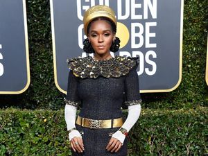 7 Selebriti Berbusana Terburuk di Karpet Merah Golden Globes 2019 7 Selebriti Berbusana Terburuk di Karpet Merah Golden Globes 2019