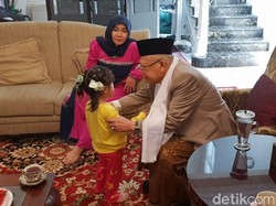 Usai Bertemu Gus Yahya, Maruf Amin Bermain dengan Cucu