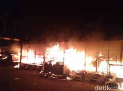 Kebakaran di Dekat Titik Nol Yogya, 35 Kios Pedagang Ludes