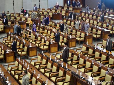 310 Anggota DPR Absen, Begini Kondisi Sidang Paripurna Awal Tahun