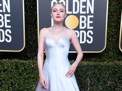 Dakota Fanning Ungkap Hal Aneh saat Jadi Bintang Cilik di Hollywood