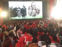 Sambut HUT PDIP, Megawati Ingin Pemuda Jadi Pemimpin Bukan Buat Hoax